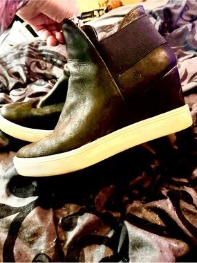 Maurice Tia Black Ankle Booties Sz. 9.5W
